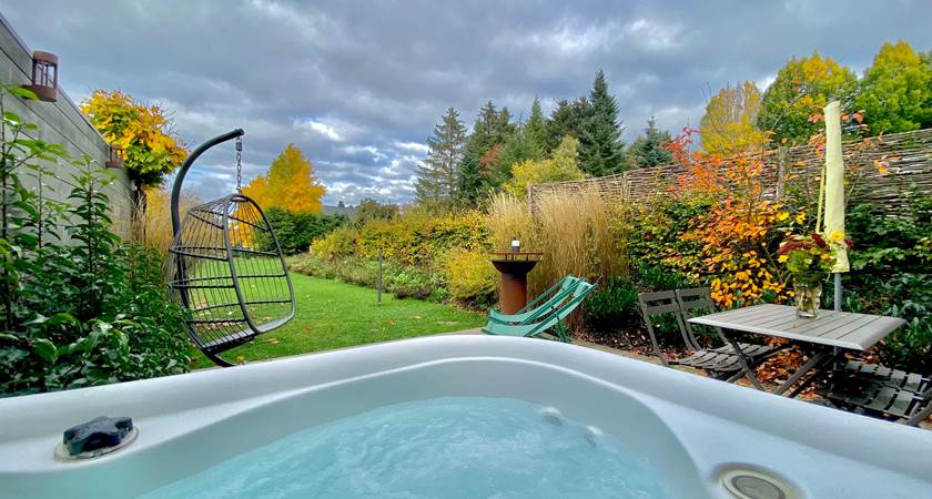 2cosy2 jacuzzi
