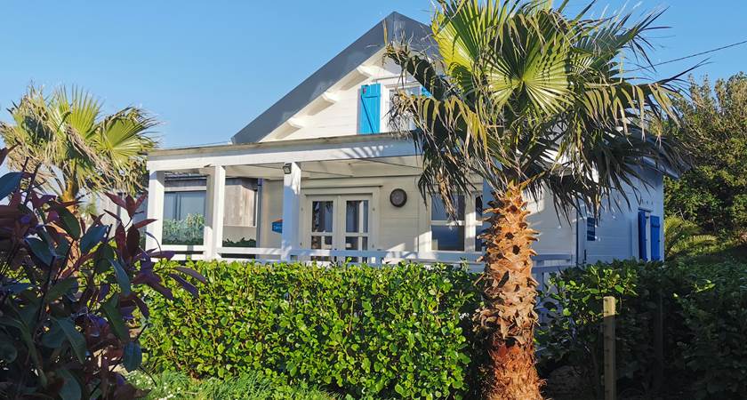 Chalet familial vue mer à la Pointe de la Bretagne aux Chalets de Kerescar à Plouarzel