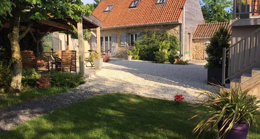 p'tit gite - patio