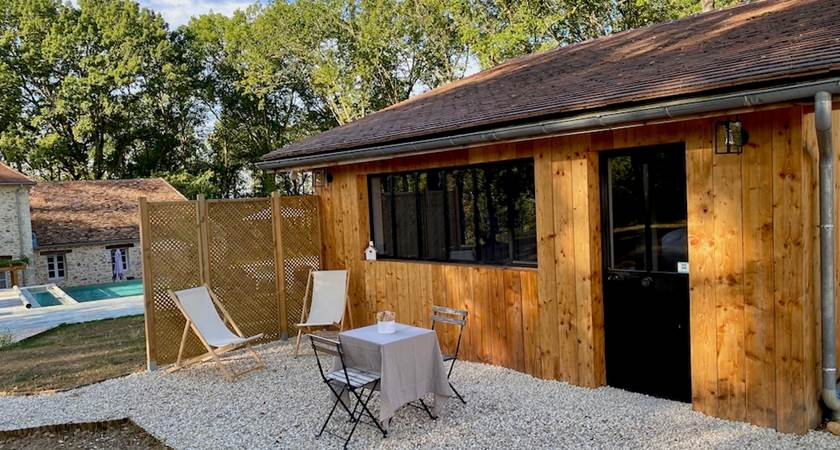 gite-coline-house-vue-piscine-bergerac