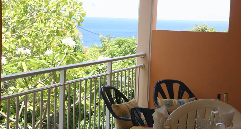 Gîte Bougainvillier Deshaies Guadeloupe