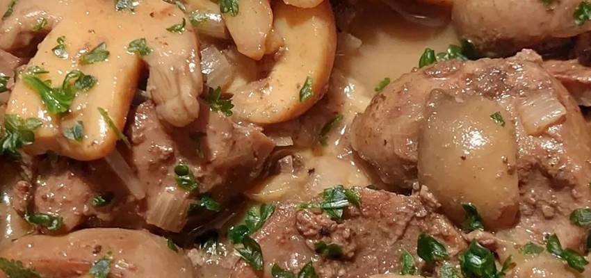 Les rognons de boeuf sauce moutardée