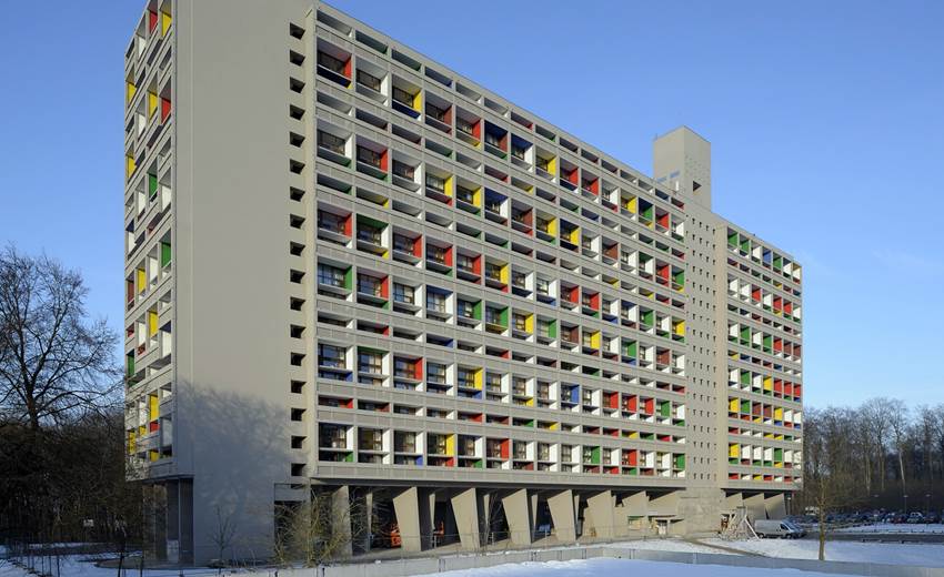 2Oeuvre 2 Cité Radieuse Briey sous la neige. P. Volpez 2010