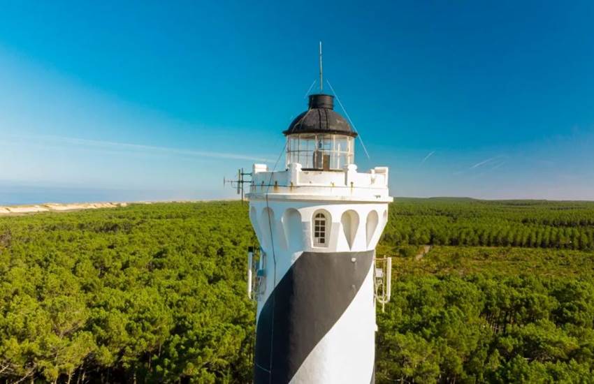 Le phare de Contis.-photo-page