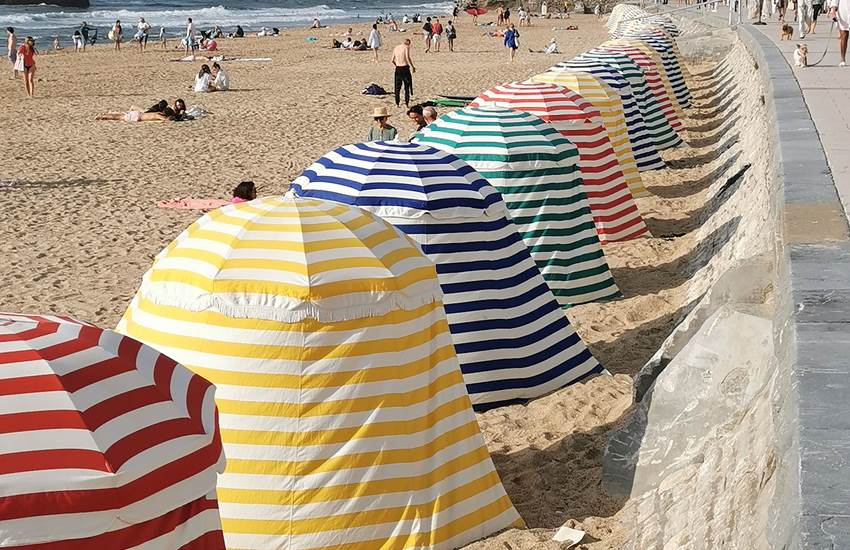 La Grande Plage au pied du Victoria Surf-photo-page