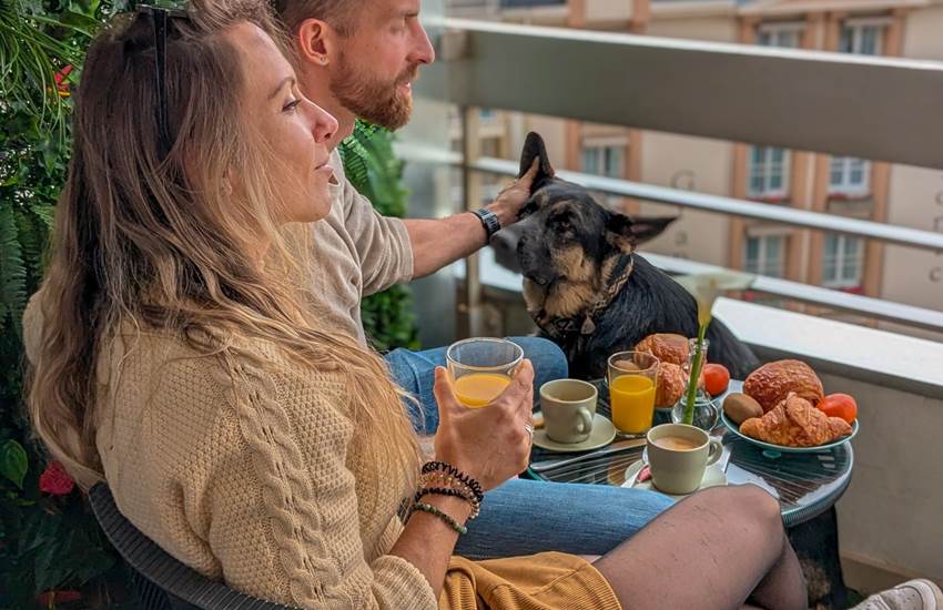 Petit déjeuner (non proposé) au soleil levant d'OCEAN 7-photo-page