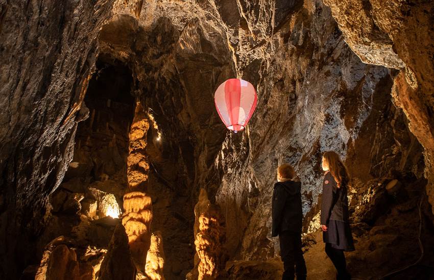 La Montgolfière - Grotte de Lorette-photo-page