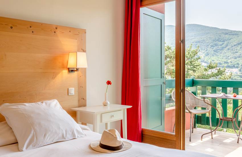 Chambre confort avec balcon-photo-page