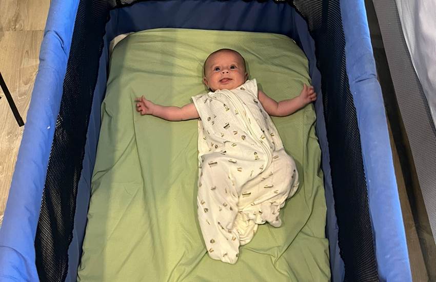 OCEAN 7 Bébé Lit parapluie ©accord_MFVandamme-photo-page