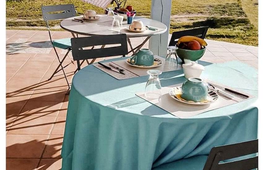 Petits déjeuners sur les terrasses extèrieures-photo-page