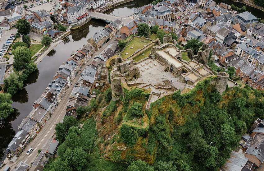 Château féodal de La Roche-en-Ardenne-photo-page