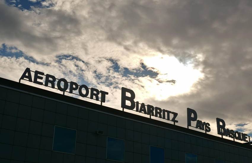 Aéroport de Biarritz Pays Basque-photo-page