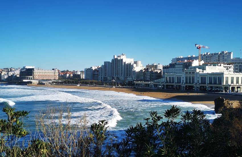 Le victoria Surf domine la Grande Plage-photo-page