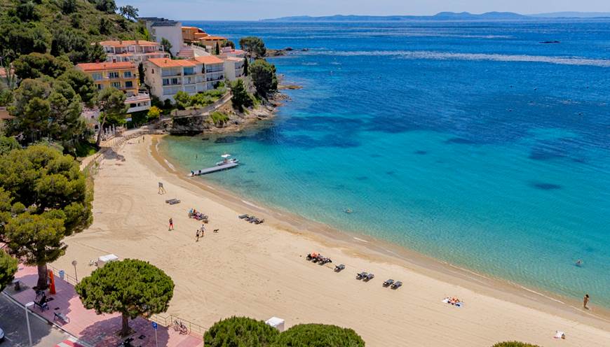 40 La Plage de Canyelles Petites a` 150m de Oliveres