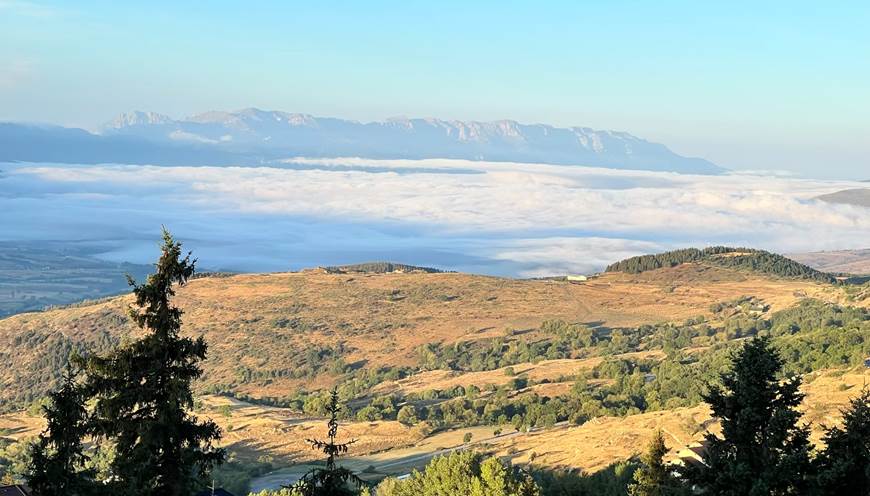 Vue du salon en direction de Puigcerda en Espagne