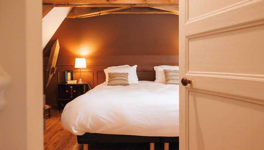 chambre chocolat vue palier gite de charme Le Quatre Feuilles proche puy du Fou