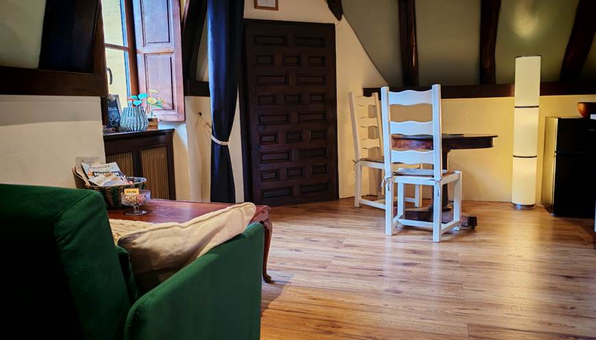 Séjour et coin cuisine Studio Vert d'Eau