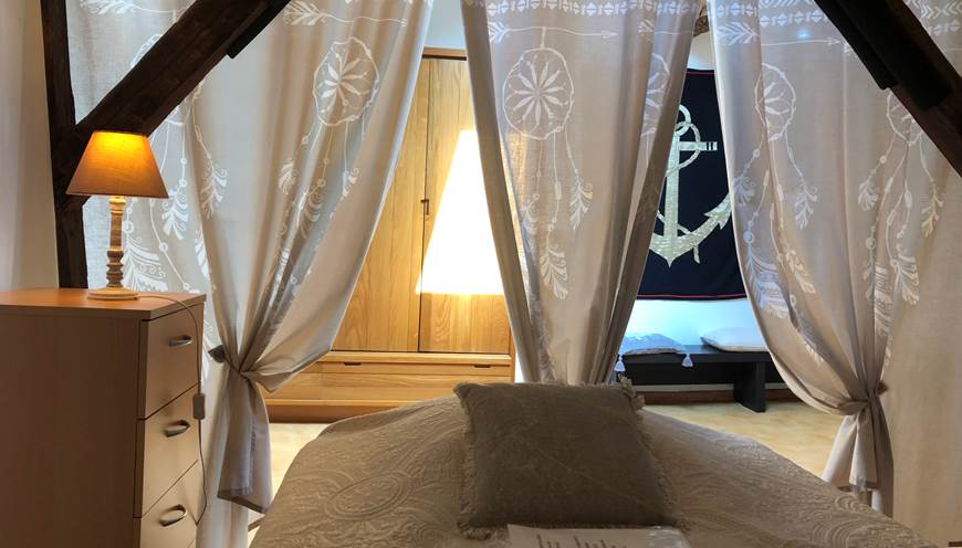 chambre dortoir 4 personnes  à l'étage. lit en 120 cm