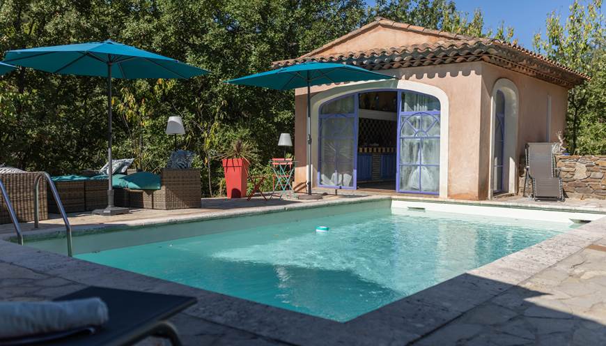 Vue extérieure Entrée de la Suite " L'Annexe "