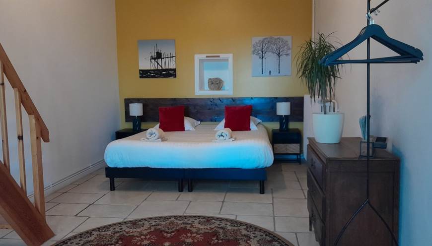 Domaine_Pelouaille_Chambre Dahlia vue 1