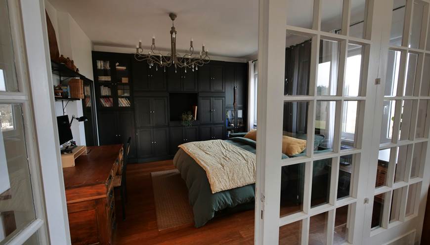 chambre vue du salon