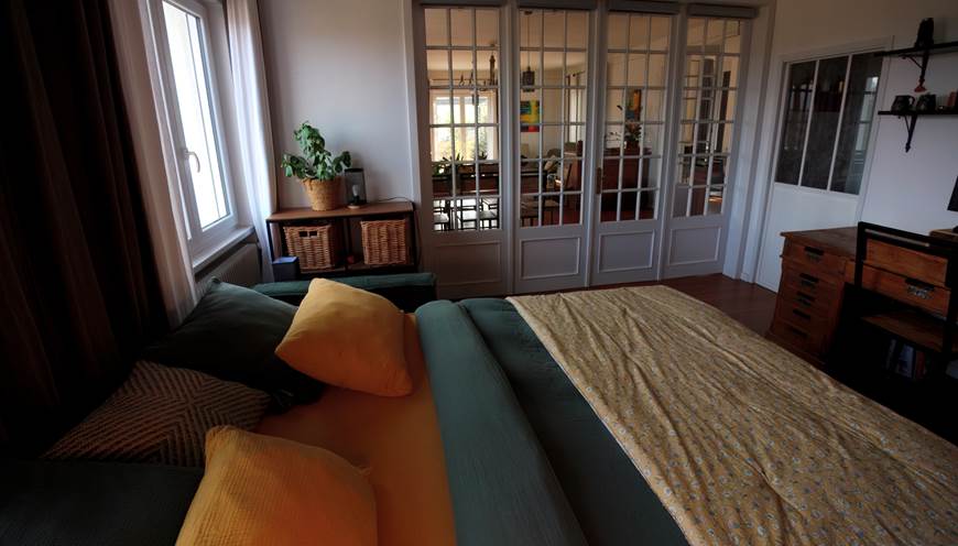 chambre vers le salon