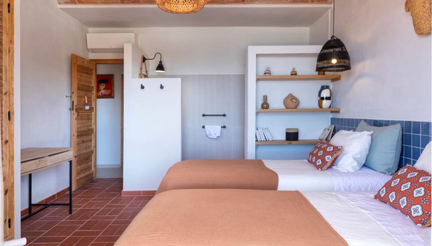 20 Oliveres Patio Chambre 3 double avec Salle d'eau