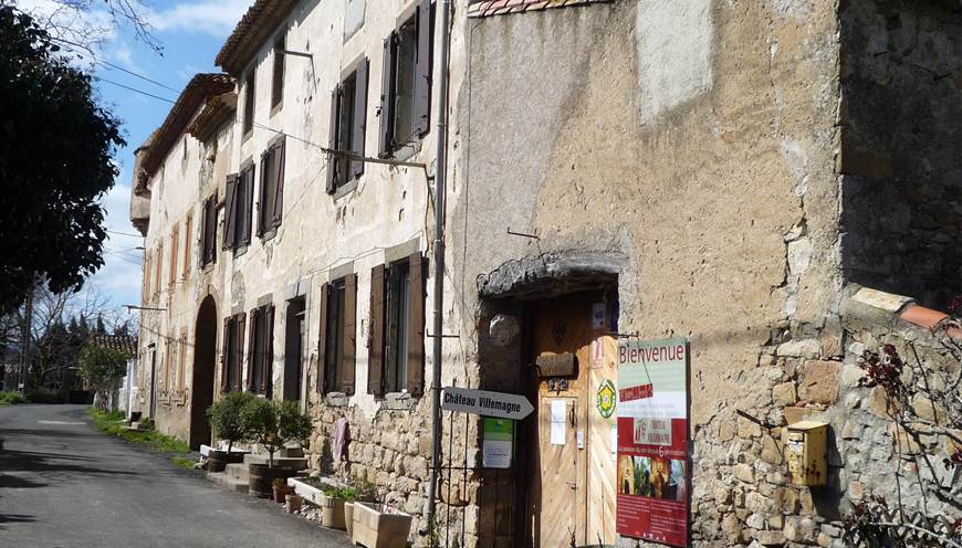 Château Villemagne gîte 336 vue facade