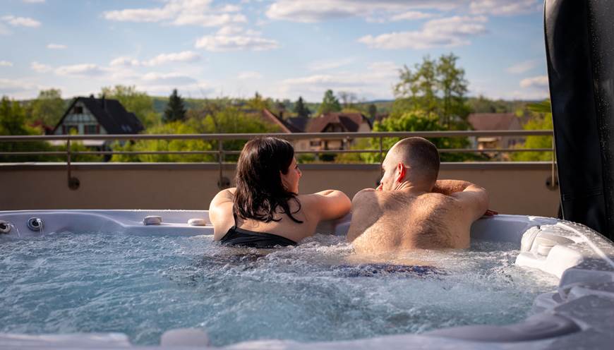 gites-luxe-alsace-nord-karlsmuhle-espace-bien-etre-piscine-sauna-spa-32