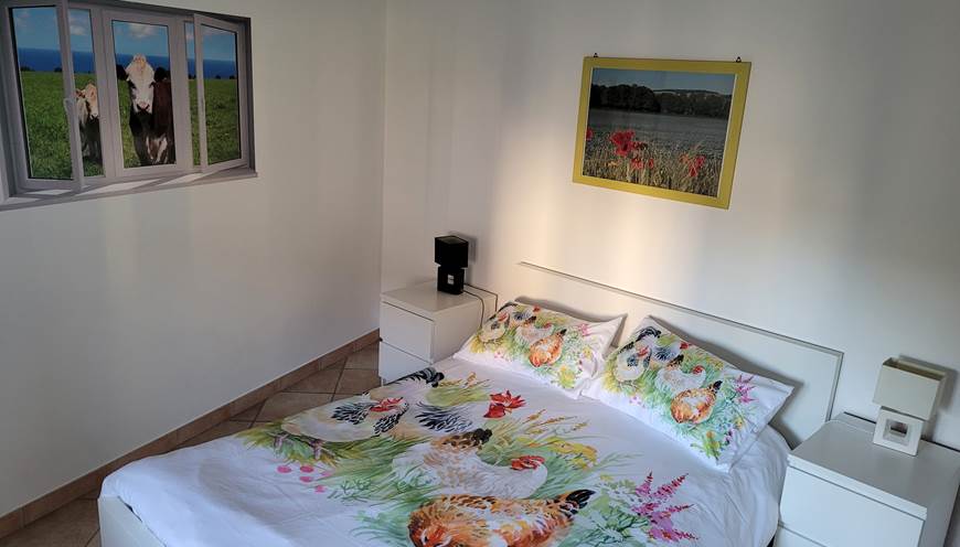 Chambre "VACHE" 140x200, drap compris, lit fait pour votre confort