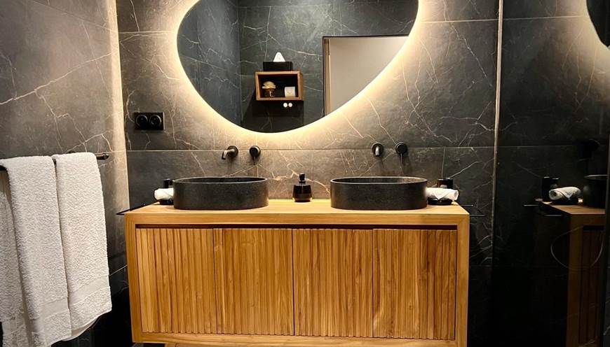 La Villa des Cannes Suite SARKARA - SALLE DE BAIN 003