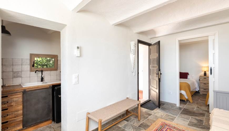 30 Oliveres Citerne Cuisine