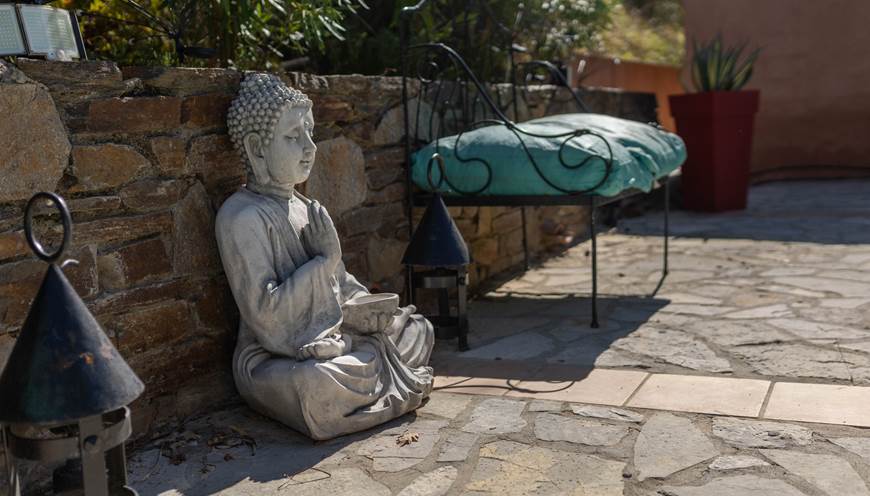 bouddha coté Piscine Partagée