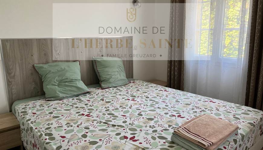 Artemisia Gîte Herbe Sainte Chambre 1