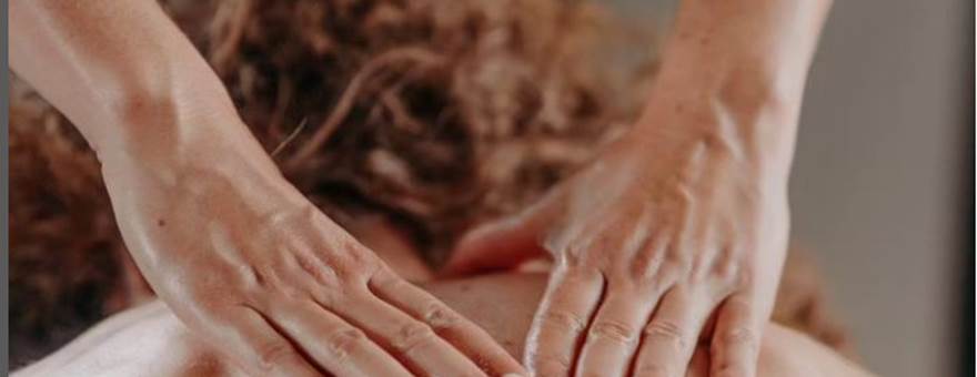 Massage bien-être en pleine nature