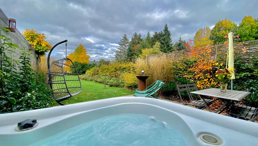 2cosy2 jacuzzi