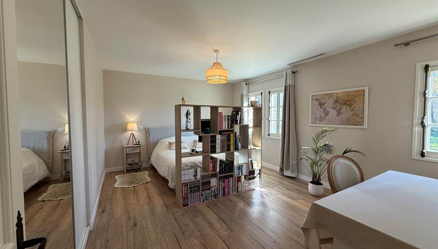 Suite Pierre et Bureau