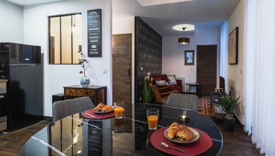 Coin repas et salon