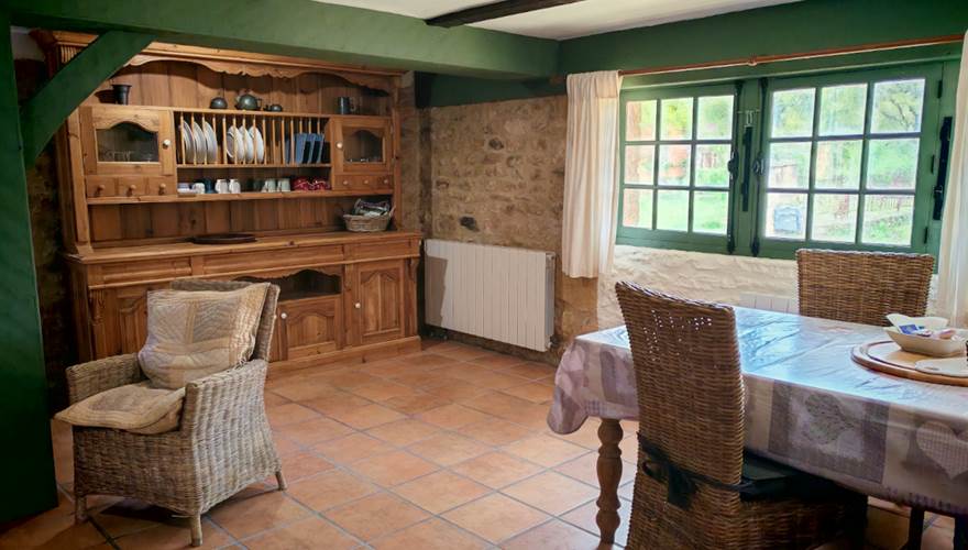 IMG_sejour-coinrepas-cottage-legouzot_1