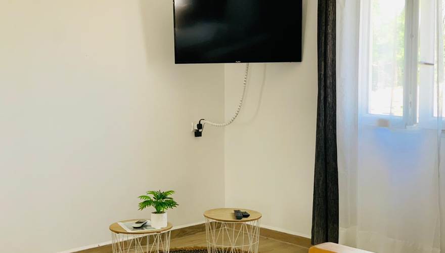 Grand Appart - TV