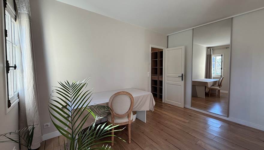 Bureau Suite Pierre