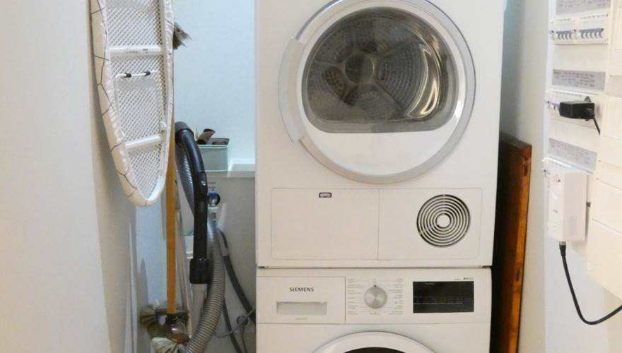 Equipement lave linge et sechoir