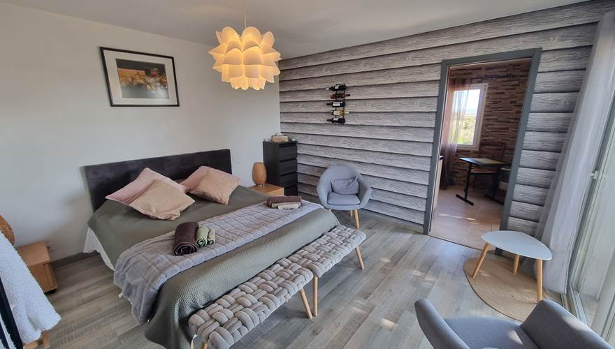 grand lit queen size au confort irréprochable