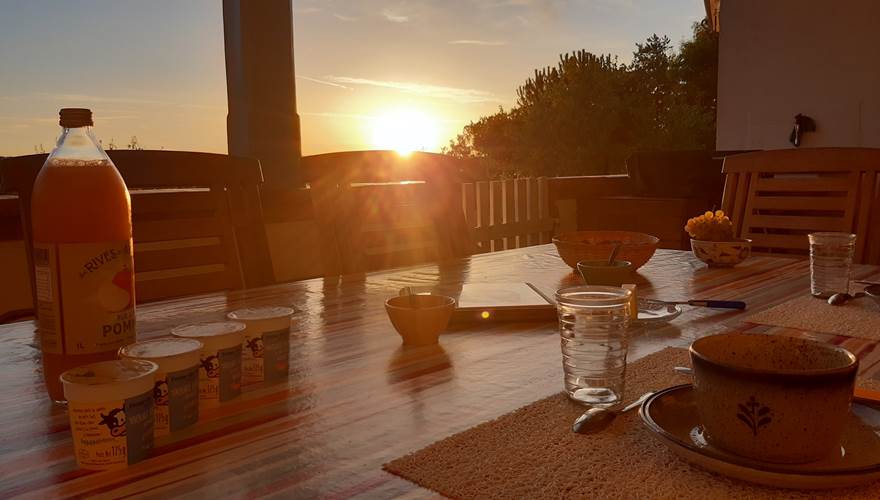 domaine-de-souladies-table-hote-petit-dejeuner-19
