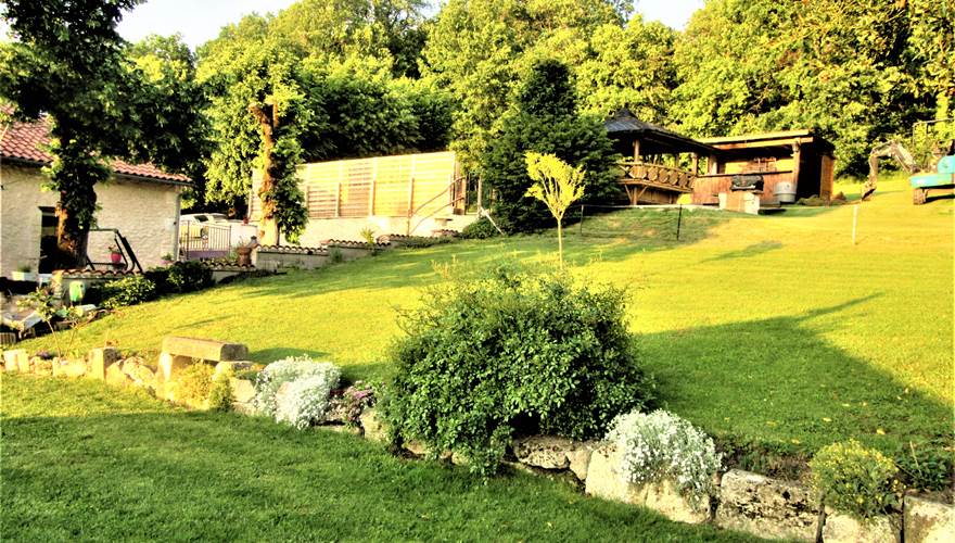 jardin devant la maison