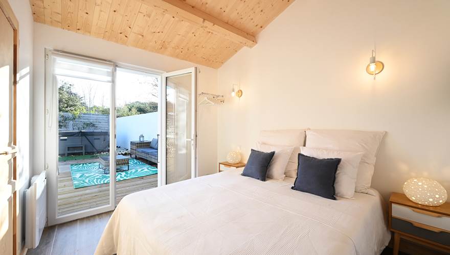 CHAMBRE CÔTÉ TERRASSE