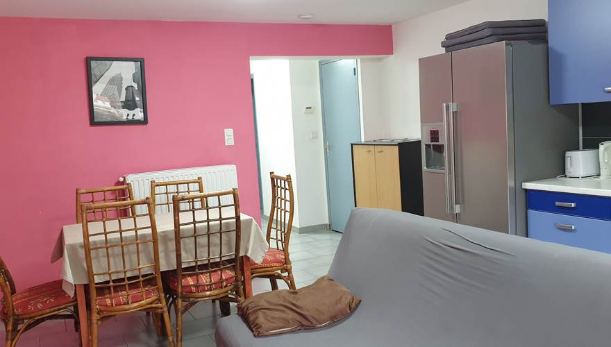 APPARTEMENT 1ER ÉTAGE AVEC TERRASSE 4+2 PERS