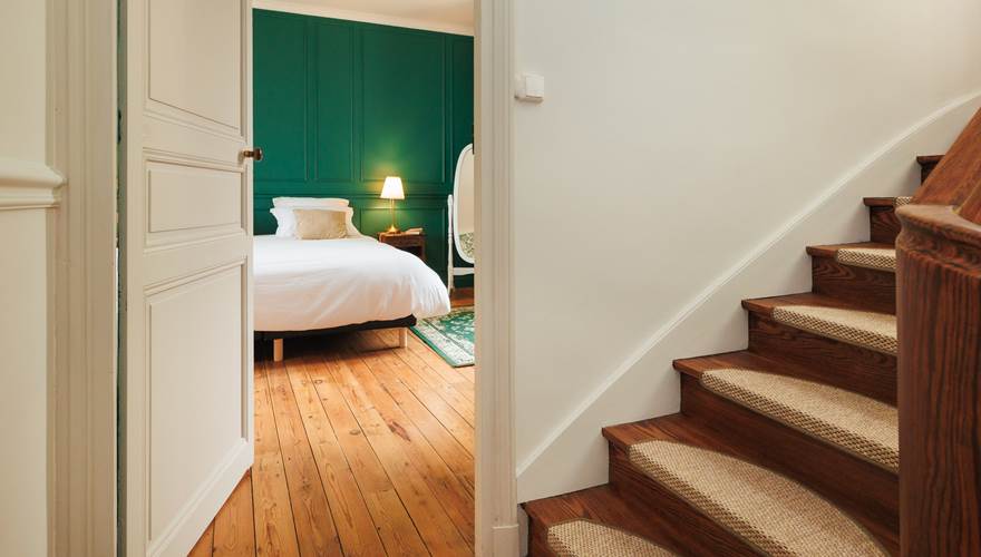 Vue chambre verte du palier gite de charme Le Quatre Feuilles proche Puy du Fou
