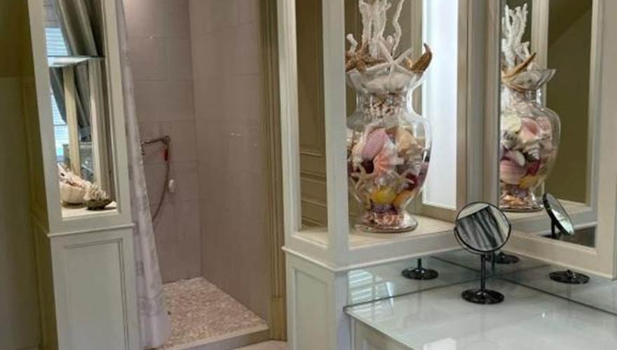 Salle de bain privative de la chambre