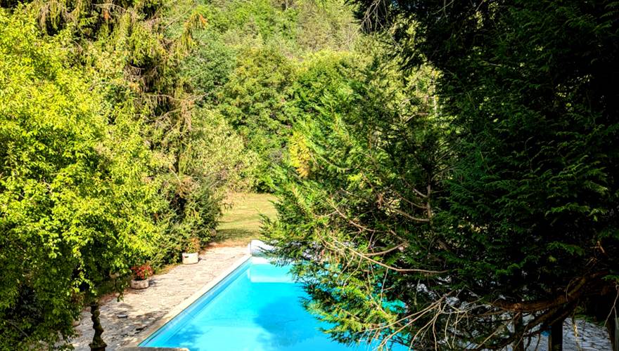 Vue sur la piscine 12-6m